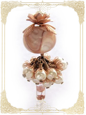 Keychain with vessel and lampwork bead SeaShell